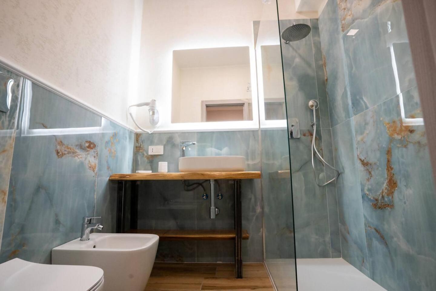 Blue Dream Suites Salerno Bagian luar foto