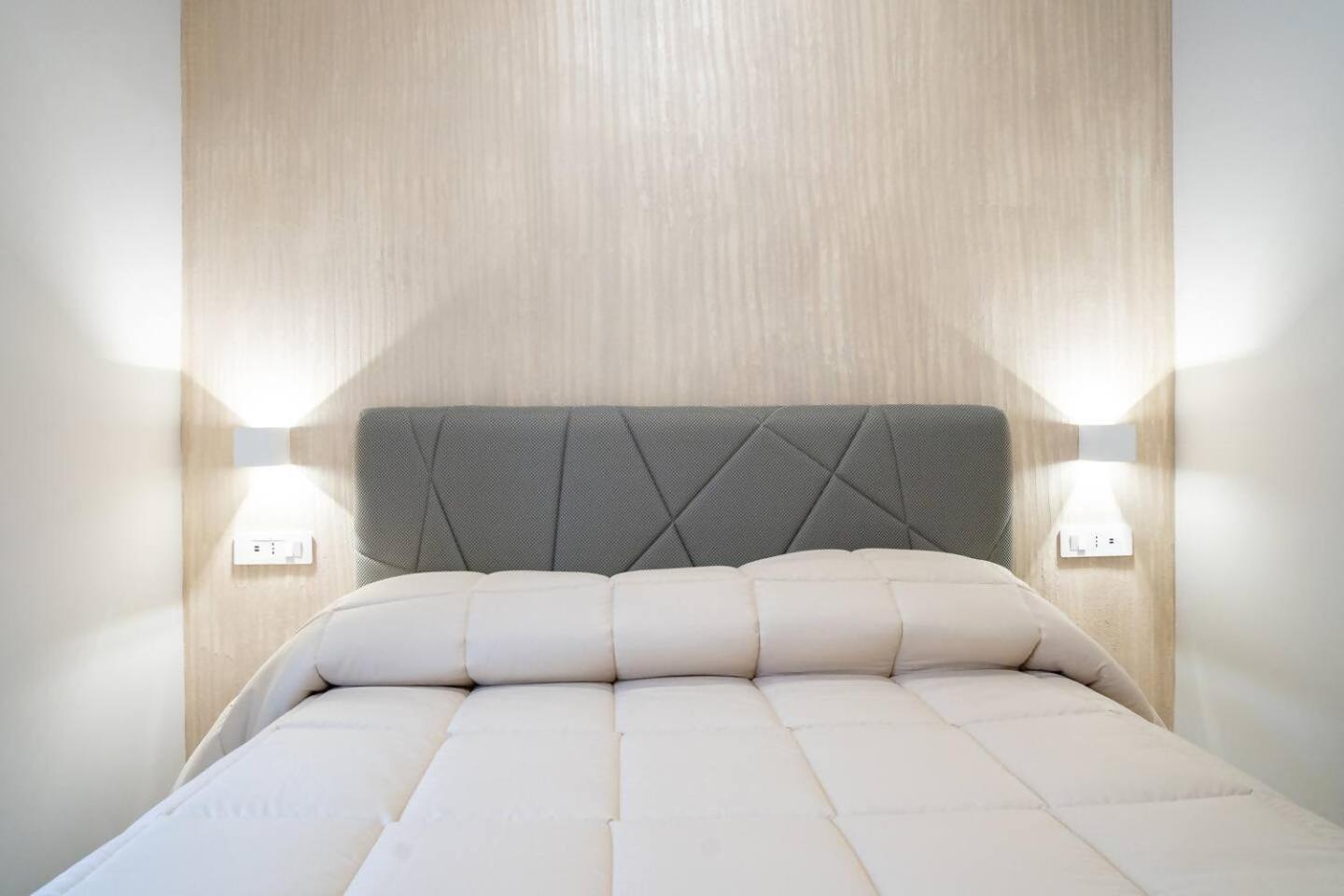Blue Dream Suites Salerno Bagian luar foto